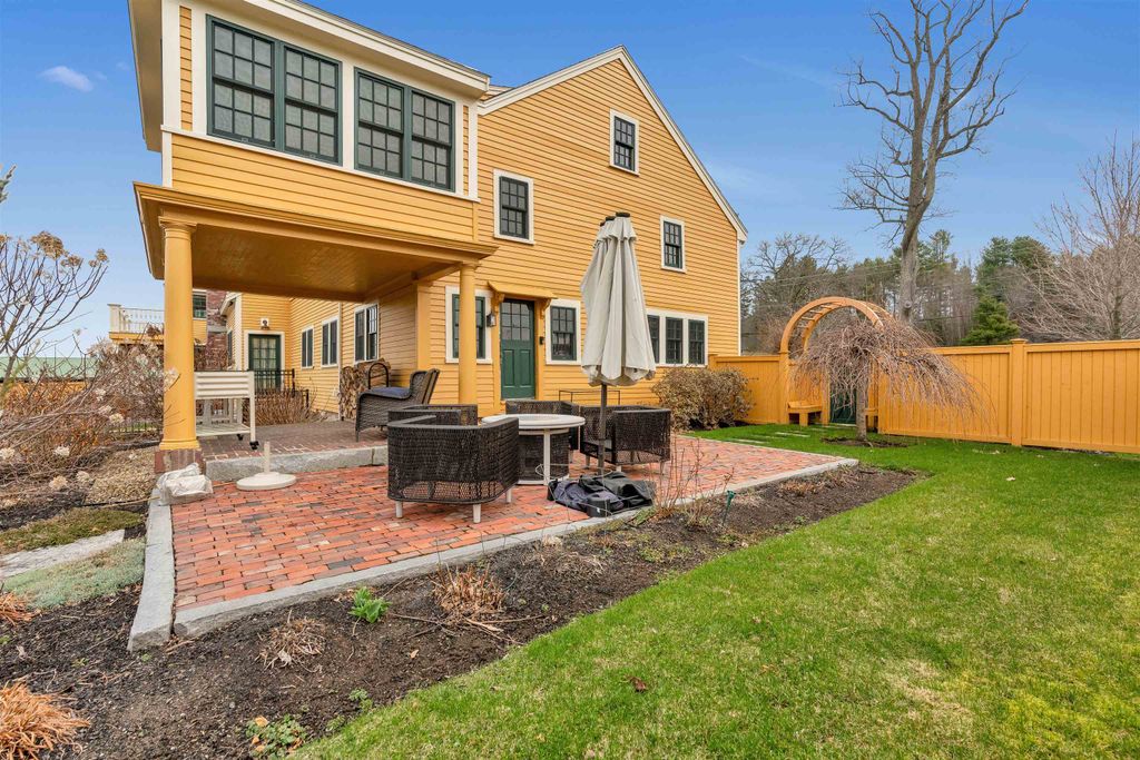 Photo of 151 Dover Point Road, Dover, NH 03820 (MLS # 5083579)