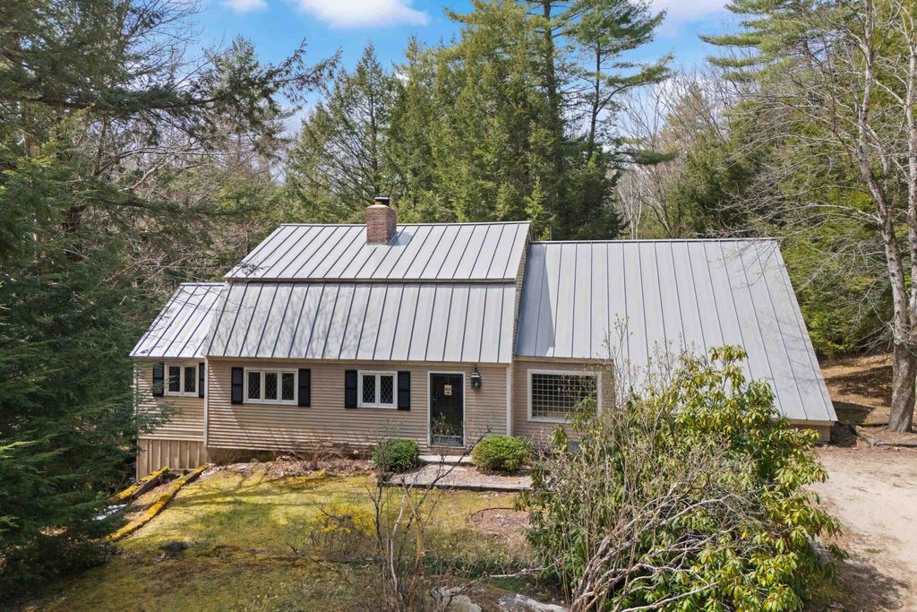 Photo of 73 Clark Mill Road, Weare, NH 03281 (MLS # 5086007)