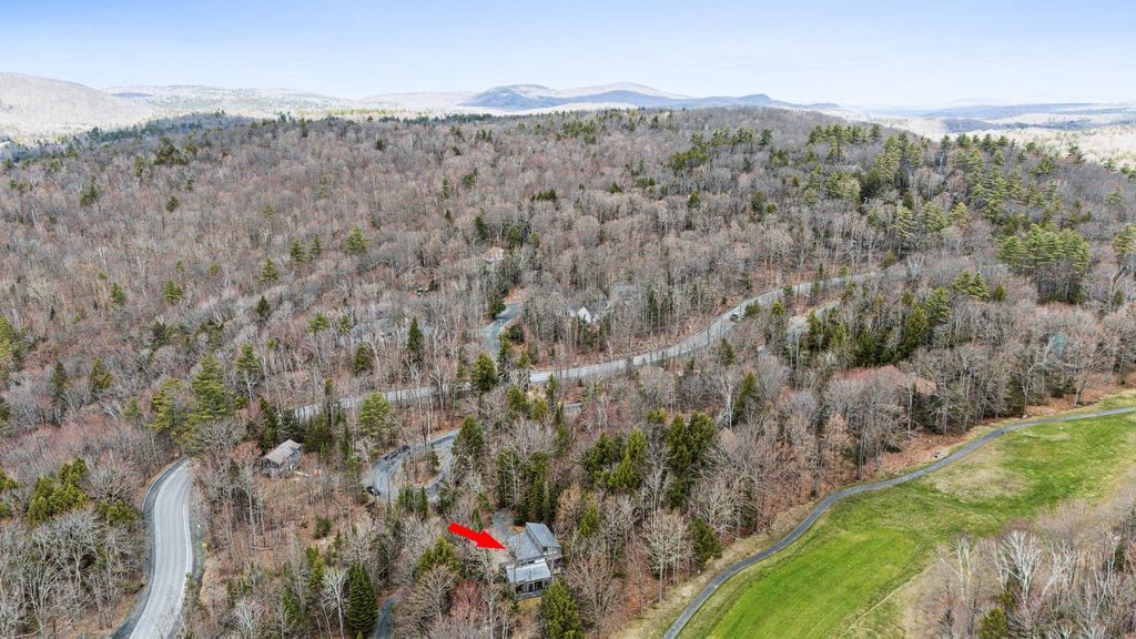 Photo of 27 Eagle Drive, Grantham, NH 03753 (MLS # 5038774)