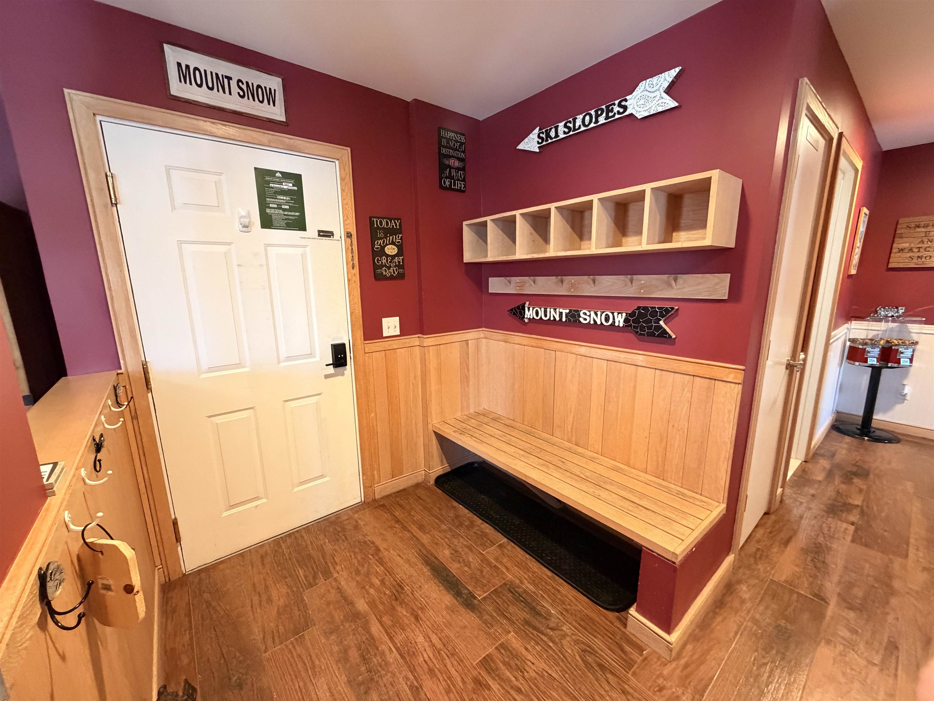 O-21 Mountainside Village Way 1C