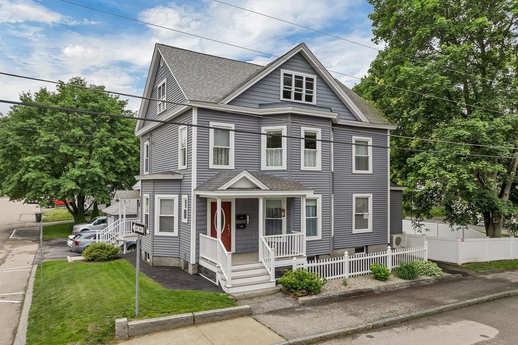 Photo of 17 Prospect Street #2, Pembroke, NH 03275 (MLS # 5067966)