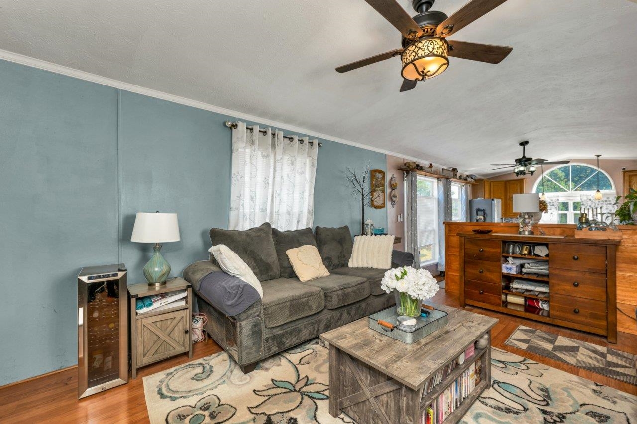 Belmont, New Hampshire 03220, United States, 2 Bedrooms Bedrooms, ,2 BathroomsBathrooms,Residential,Active,214670