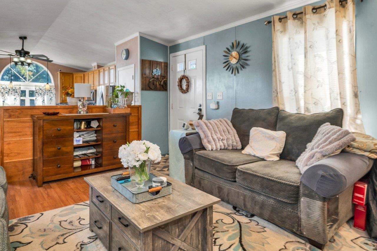 Belmont, New Hampshire 03220, United States, 2 Bedrooms Bedrooms, ,2 BathroomsBathrooms,Residential,Active,214670