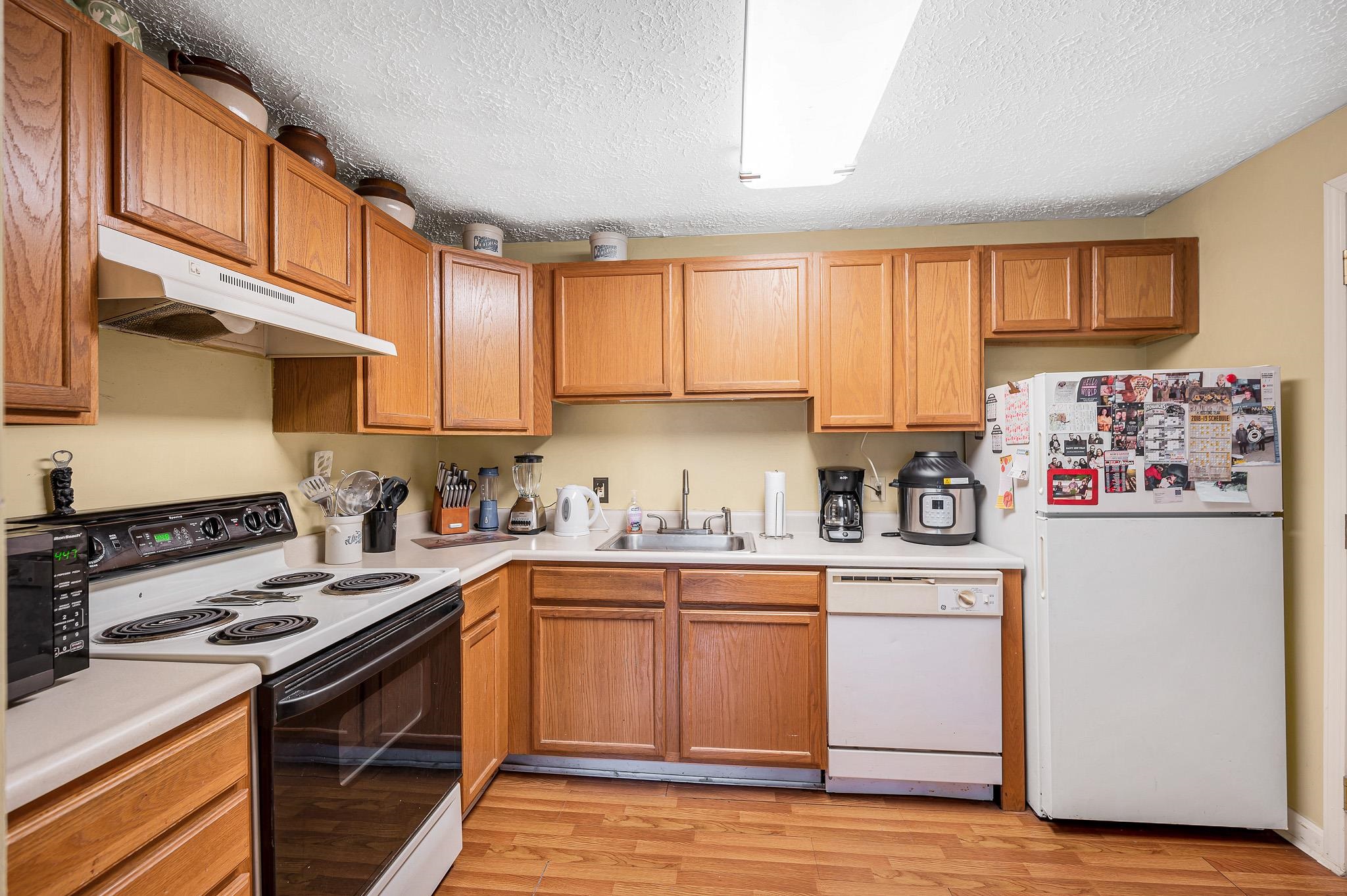555 calef Road 11