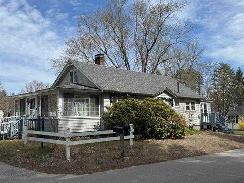 Photo of 3 Sylvester Street, Concord, NH 03303 (MLS # 5085467)