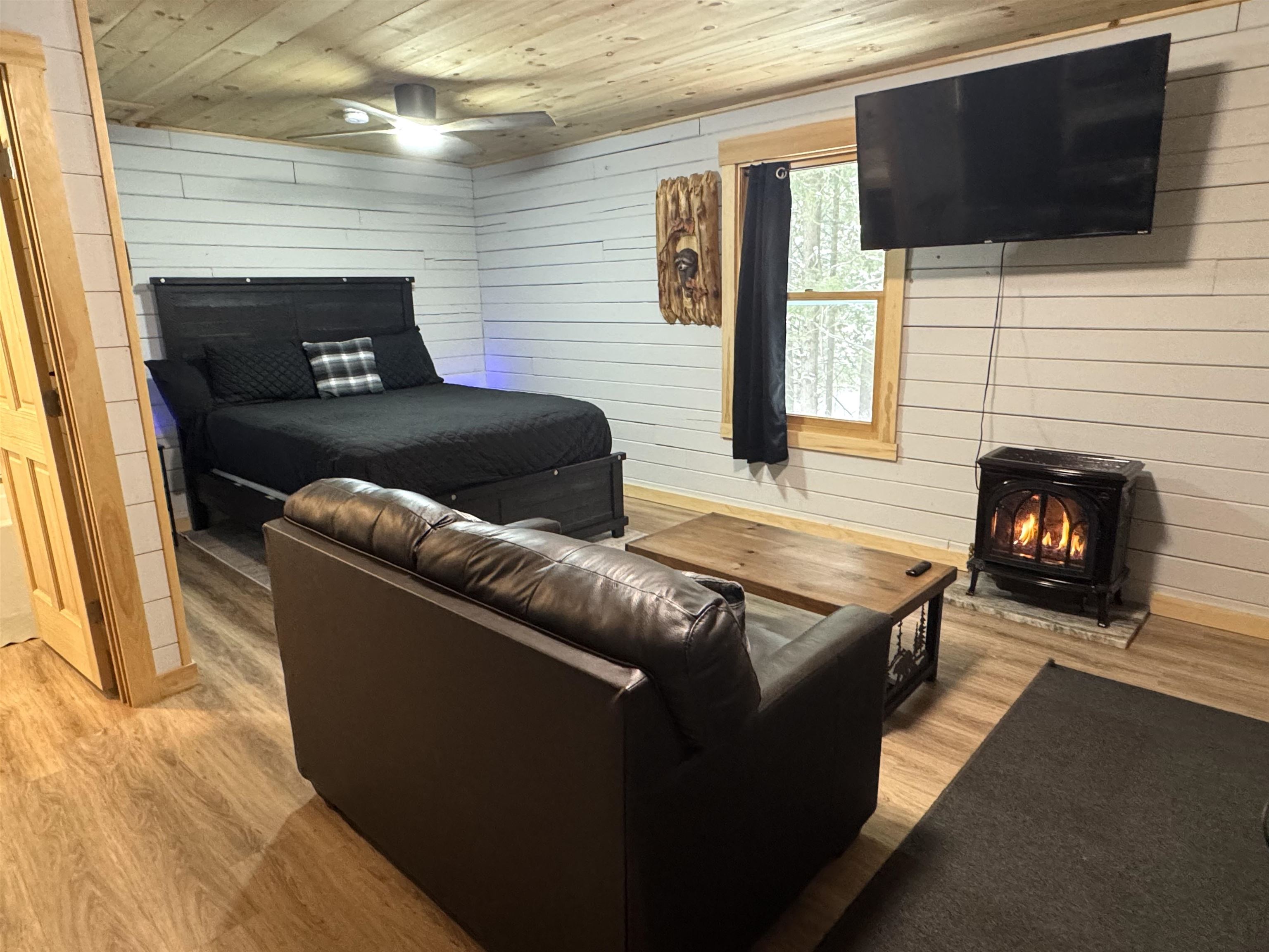 576 Darling Hill Road