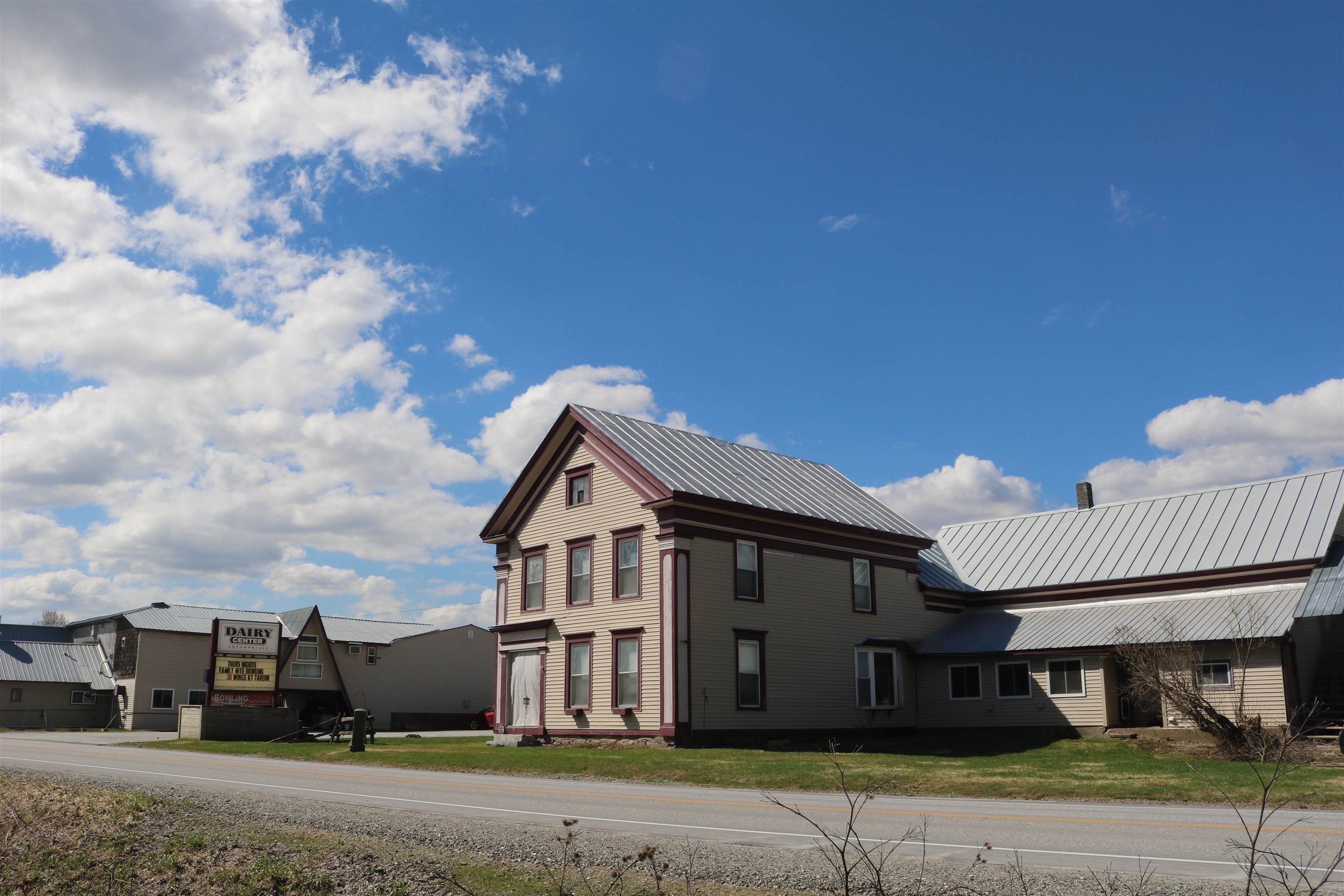 2445 Sampsonville Road