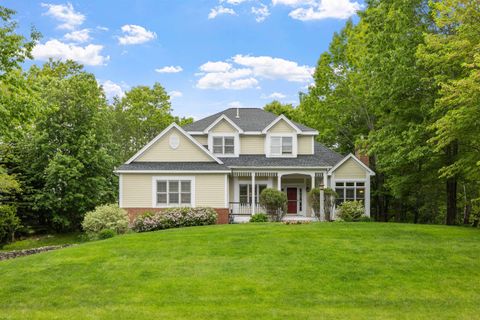 62 Oakmont Drive Concord NH 03301