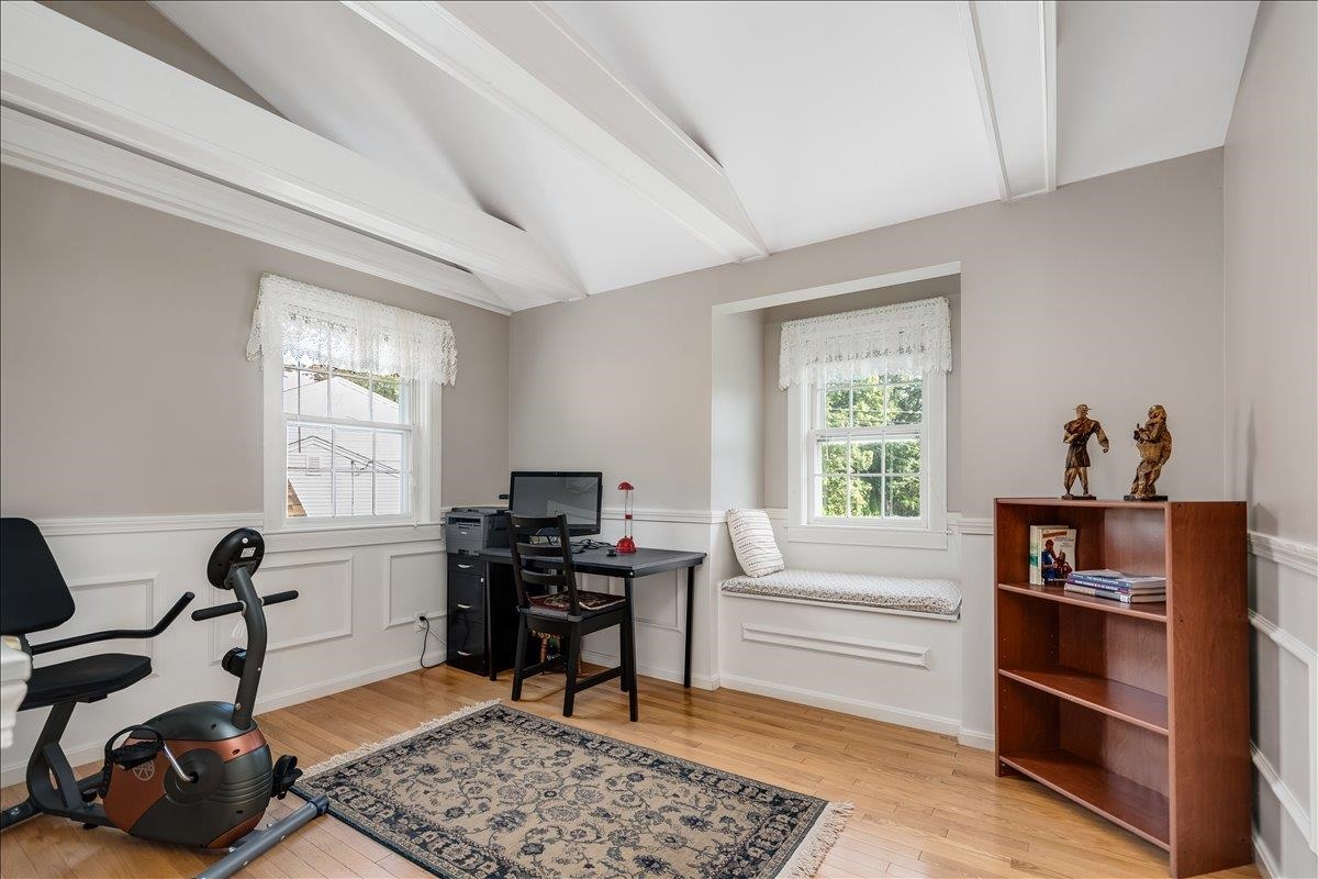 Manchester, New Hampshire 03104, United States, 4 Bedrooms Bedrooms, ,2 BathroomsBathrooms,Residential,Pending,100938