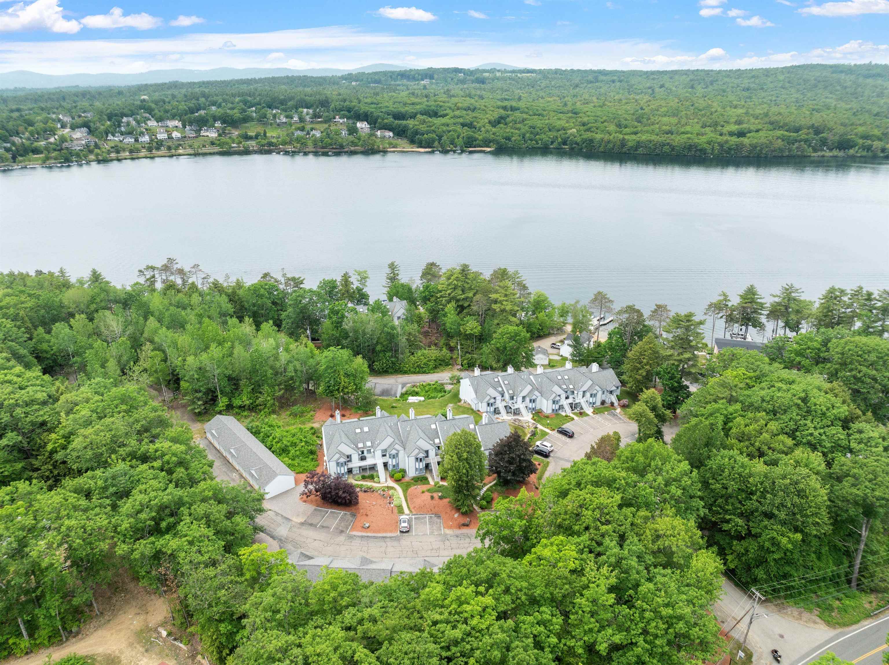 738 Weirs Boulevard 34