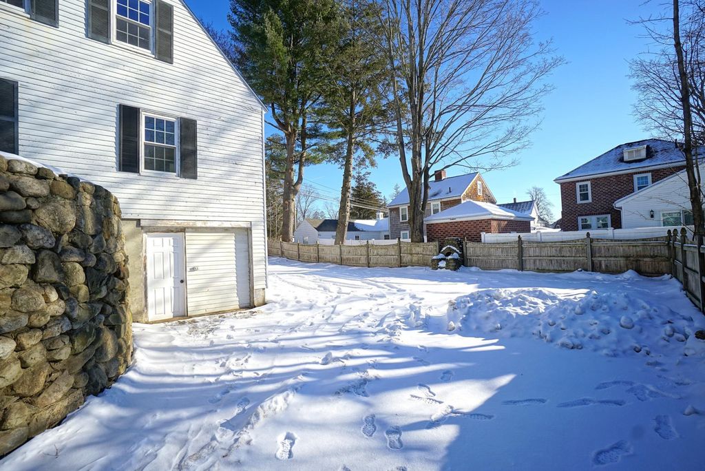 Photo of 2 Kirk Street, Nashua, NH 03064 (MLS # 5072234)