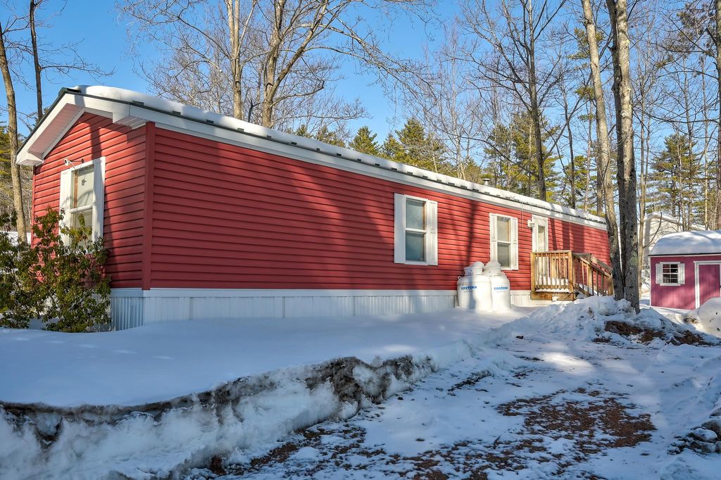 Photo of 288 Lamplighter Drive, Conway, NH 03860 (MLS # 5076598)
