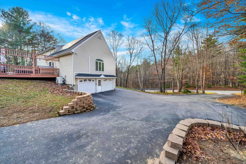 Photo of 27 Norwood Road, Salem, NH 03079 (MLS # 5069523)