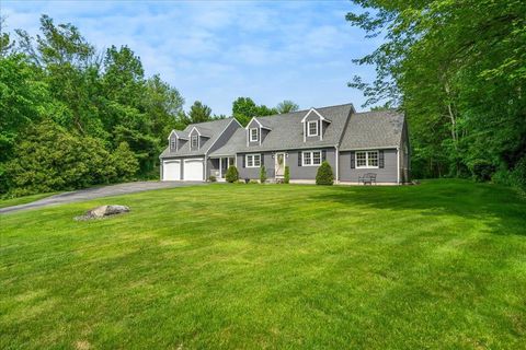 Photo of 14 Nathaniel Drive, Hudson, NH 03051 (MLS # 5053430) Photo of 14 Nathaniel Drive, Hudson, NH 03051 (MLS # 5053430)
