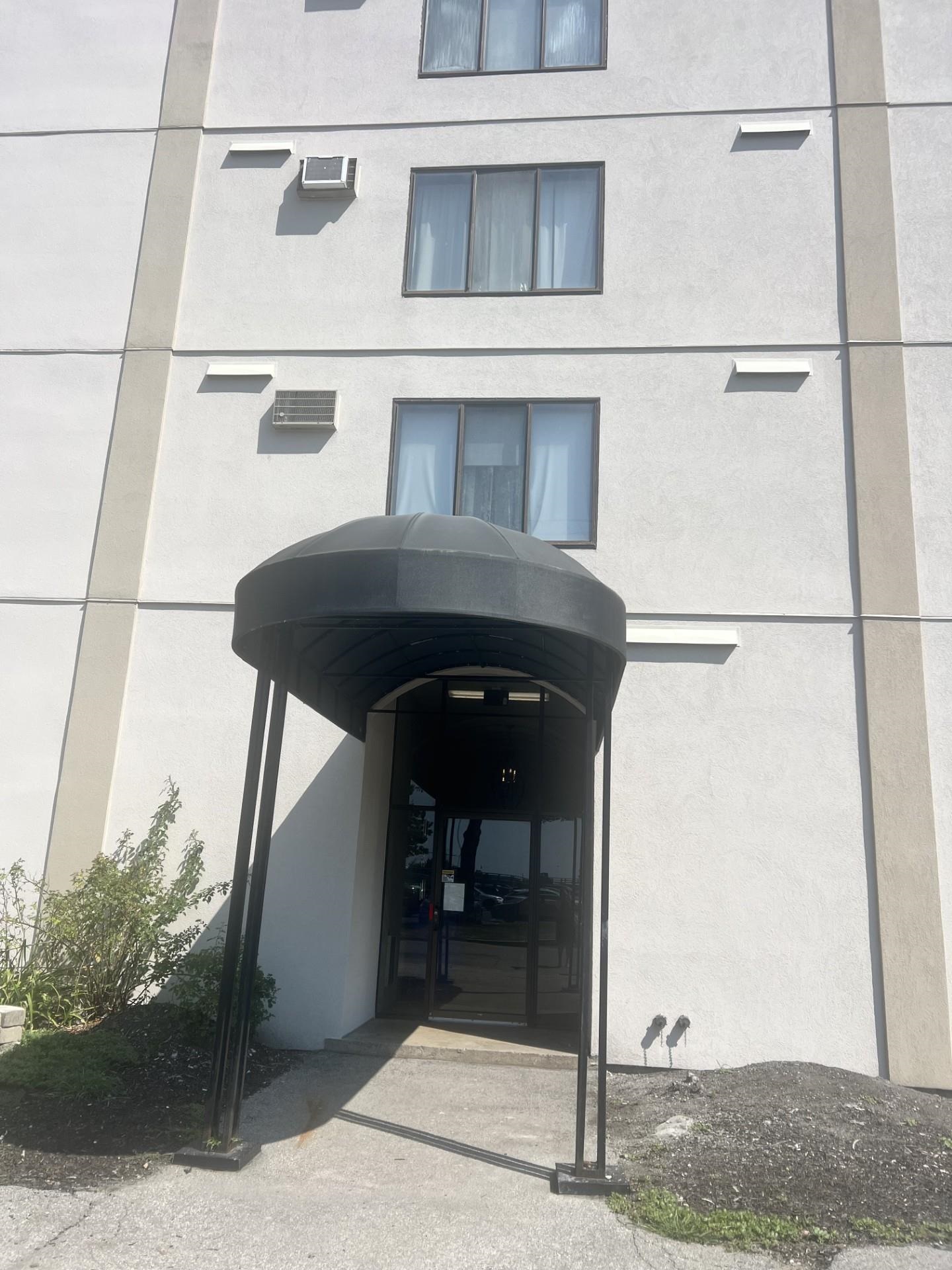 55 River Road 1F