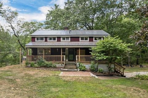 106 Smoke Street Nottingham NH 03290