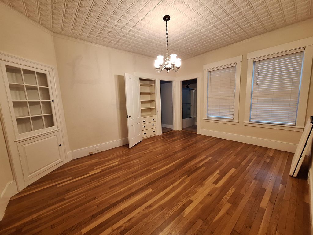 Photo of 1934 Elm Street #1, Manchester, NH 03104 (MLS # 5072828)