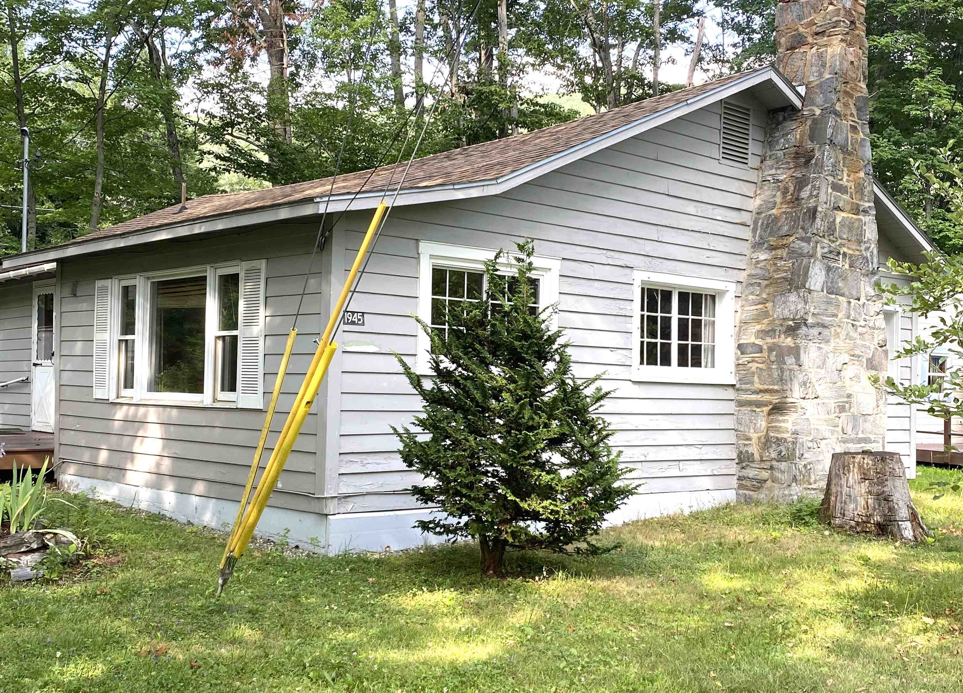 Salisbury, Vermont 05769, United States, 2 Bedrooms Bedrooms, ,1 BathroomBathrooms,Residential,Active,184335