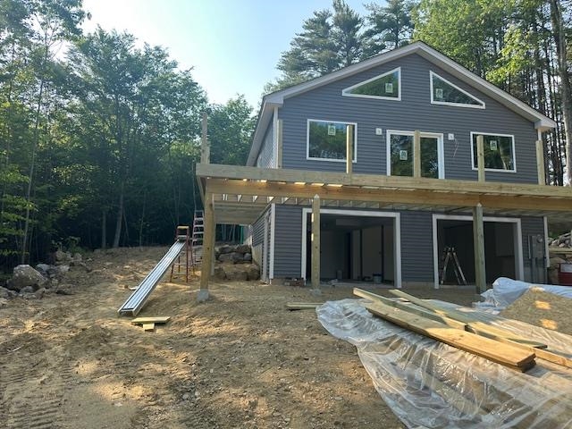 76 River Road