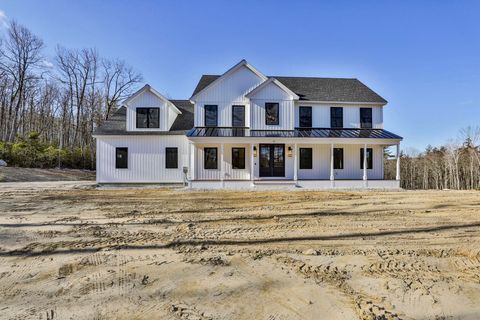 Photo of 49 Countryside Drive, Brookline, NH 03033 (MLS # 5075434)