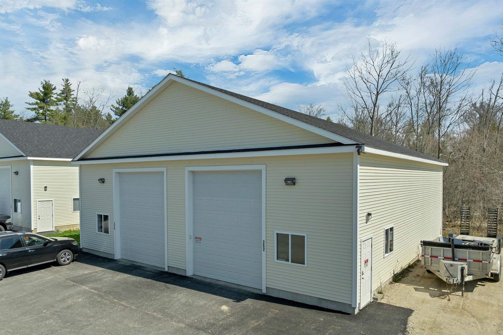 Photo of 262264 Isinglass Circle, Barrington, NH 03825 (MLS # 5089699)