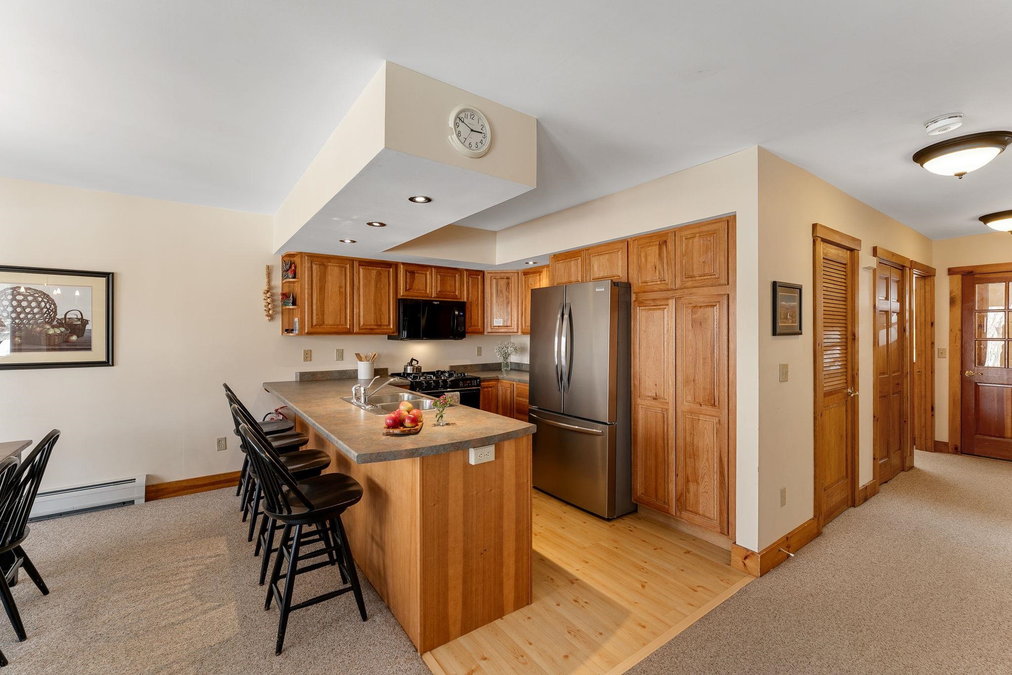 145 Bridge Road V344