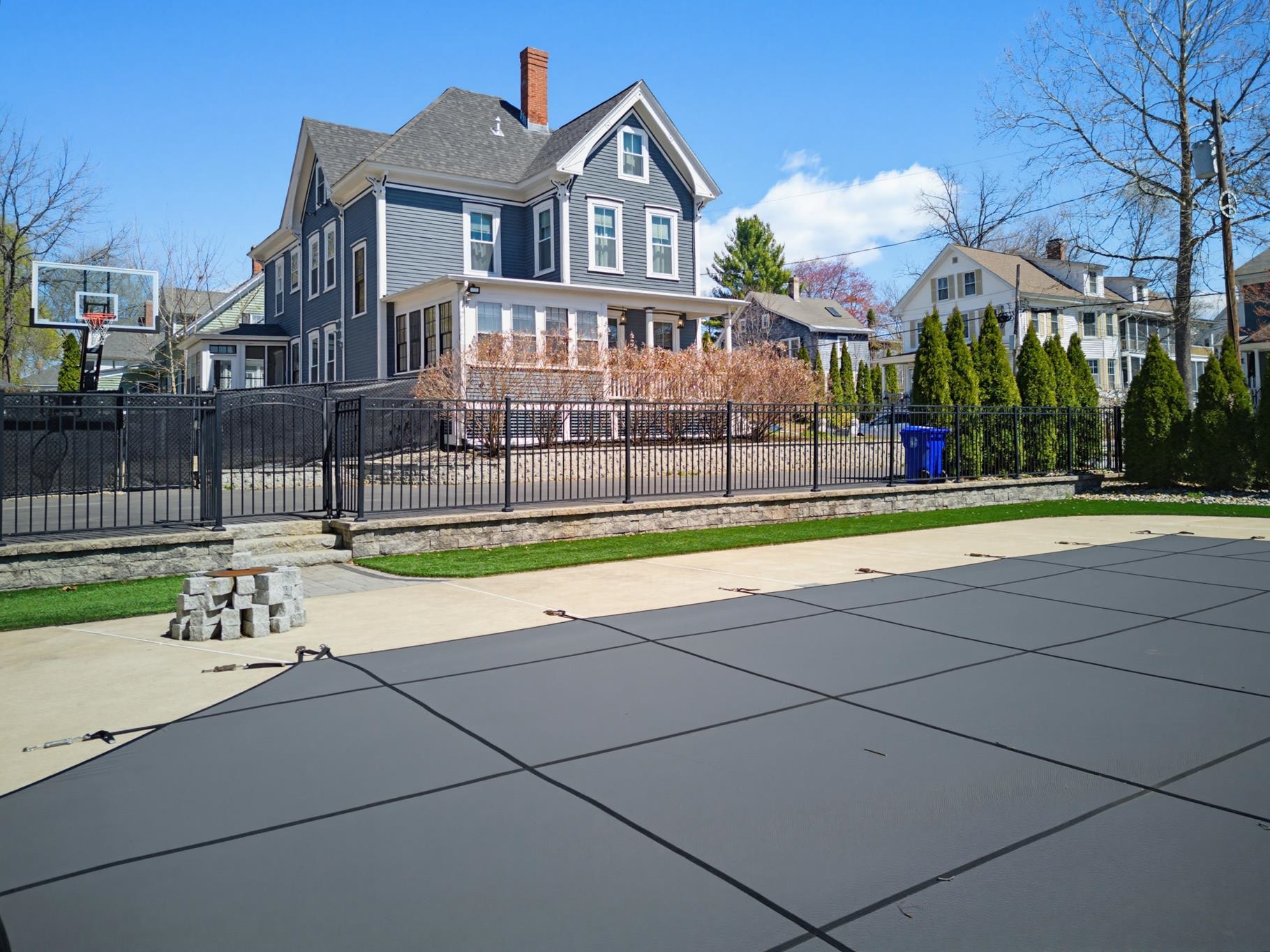 118 N Adams Street