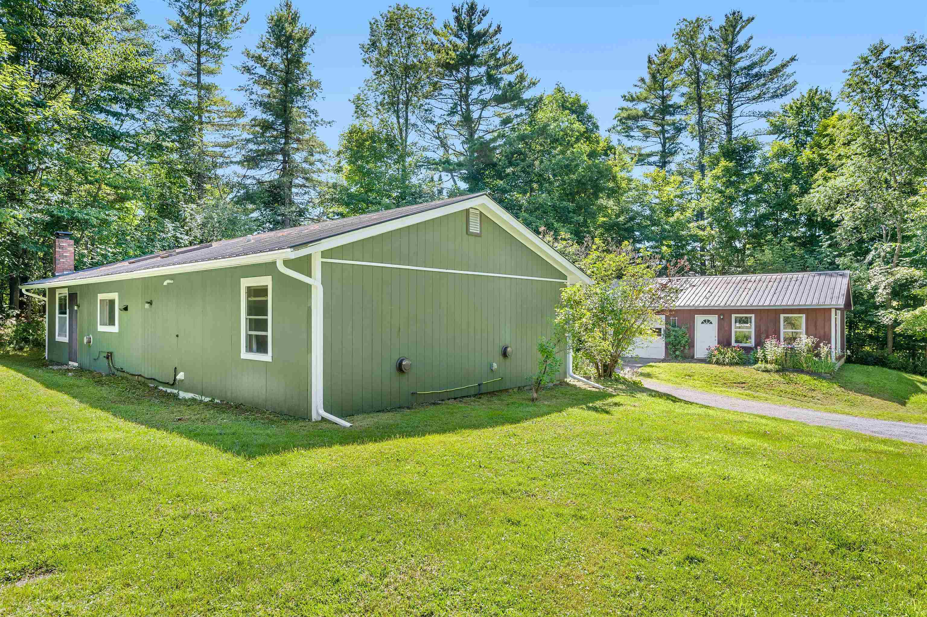 Hyde Park, Vermont 05655, United States, 3 Bedrooms Bedrooms, ,2 BathroomsBathrooms,Residential,Pending,187199
