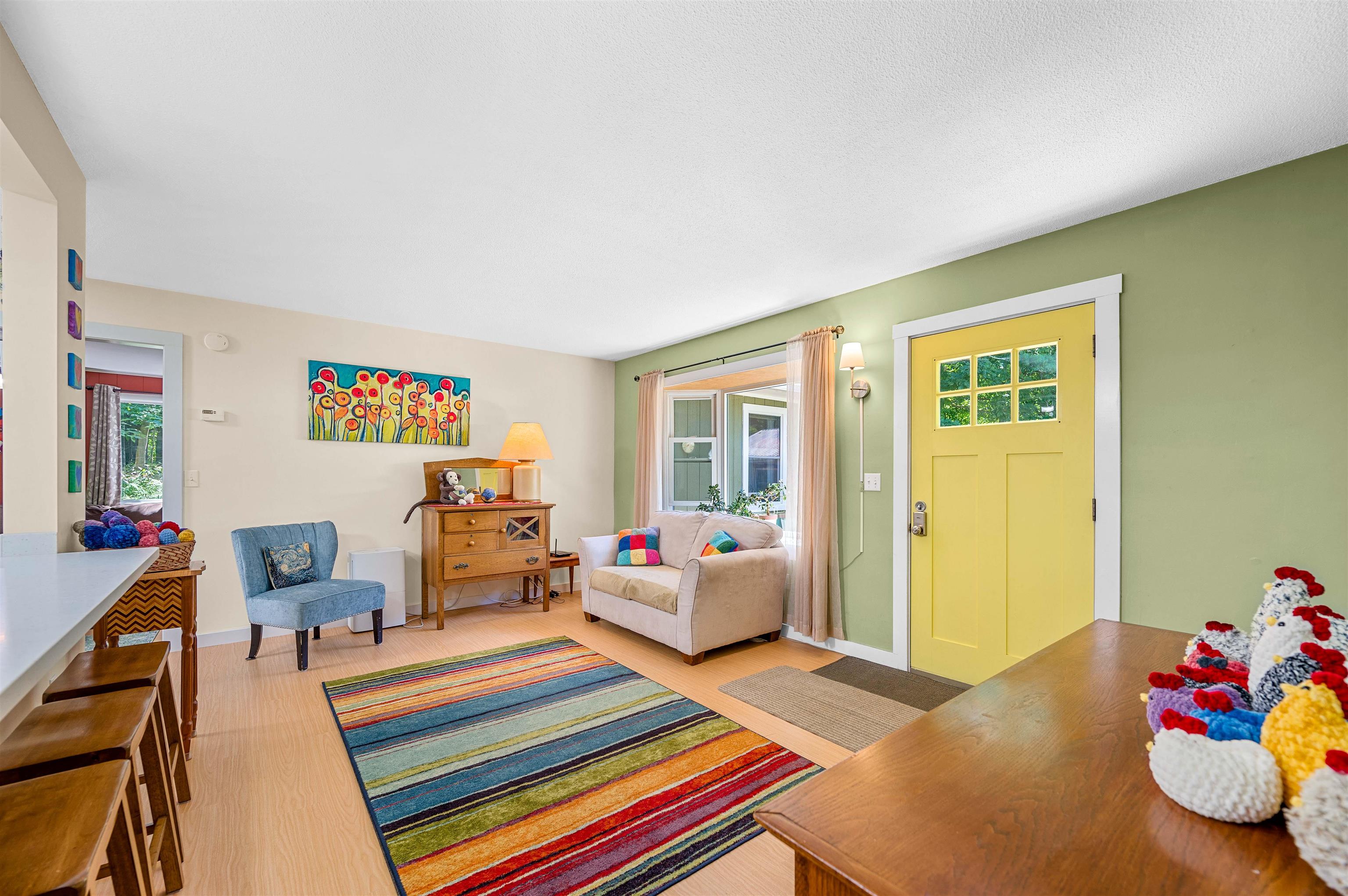 Hyde Park, Vermont 05655, United States, 3 Bedrooms Bedrooms, ,2 BathroomsBathrooms,Residential,Pending,187199