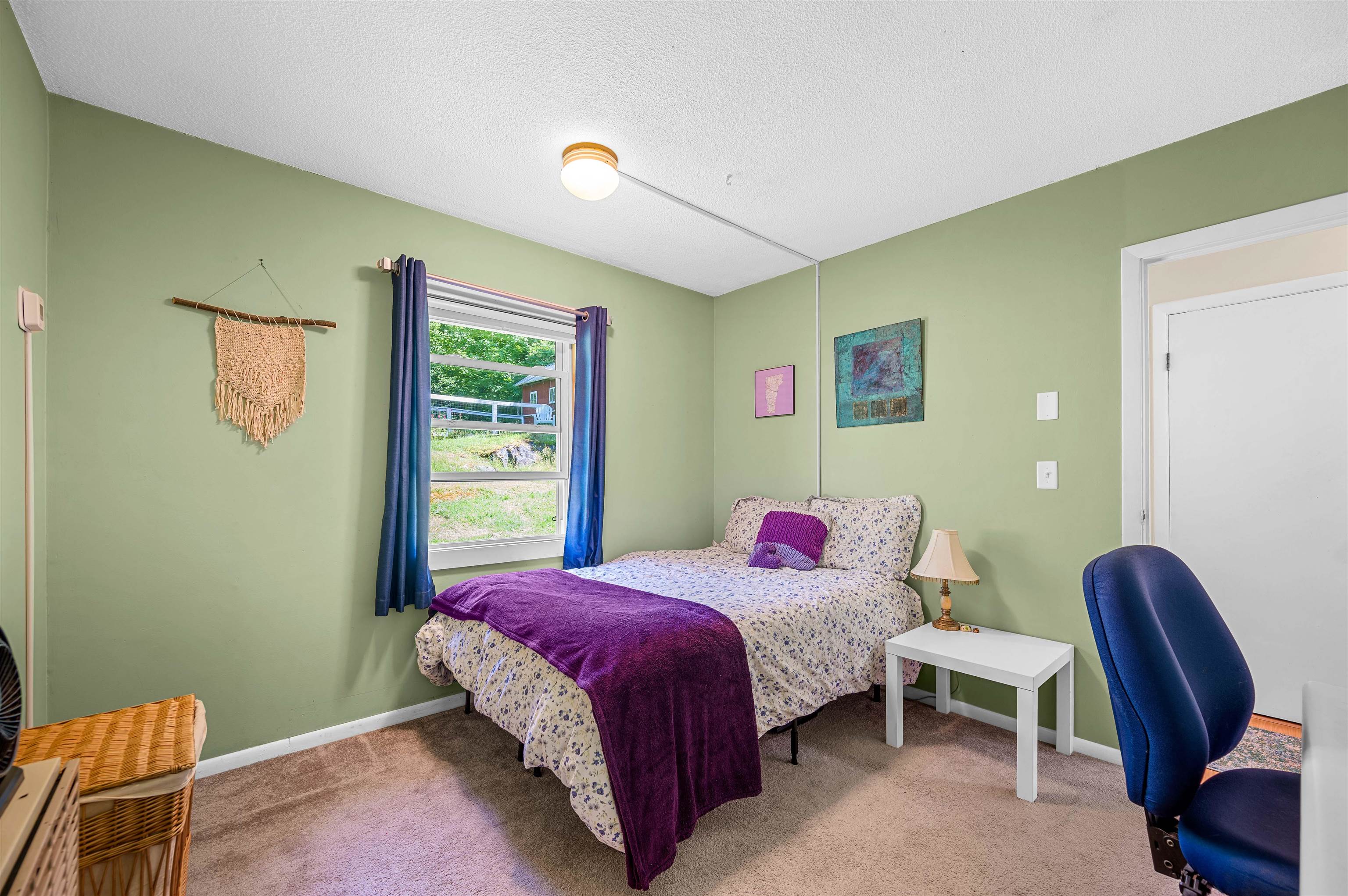 Hyde Park, Vermont 05655, United States, 3 Bedrooms Bedrooms, ,2 BathroomsBathrooms,Residential,Pending,187199