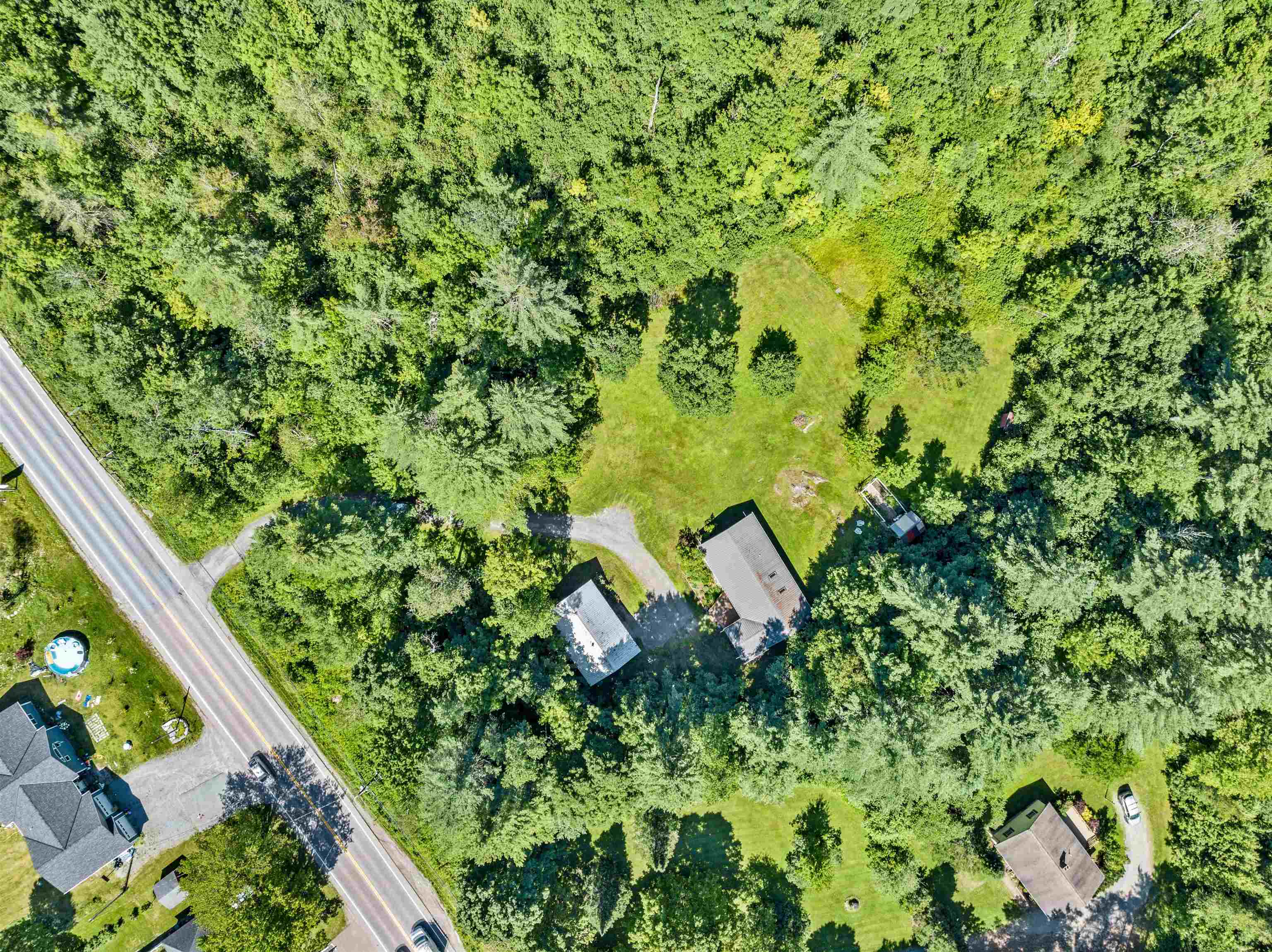 Hyde Park, Vermont 05655, United States, 3 Bedrooms Bedrooms, ,2 BathroomsBathrooms,Residential,Pending,187199