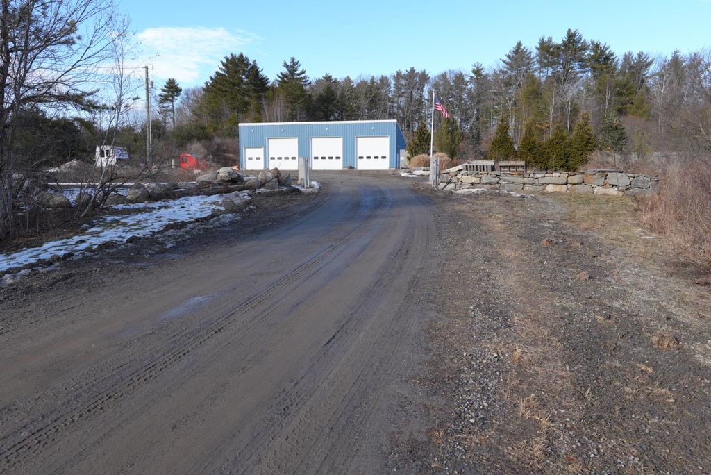 Photo of 454 Wadleigh Falls Road, Newmarket, NH 03857 (MLS # 5076107)