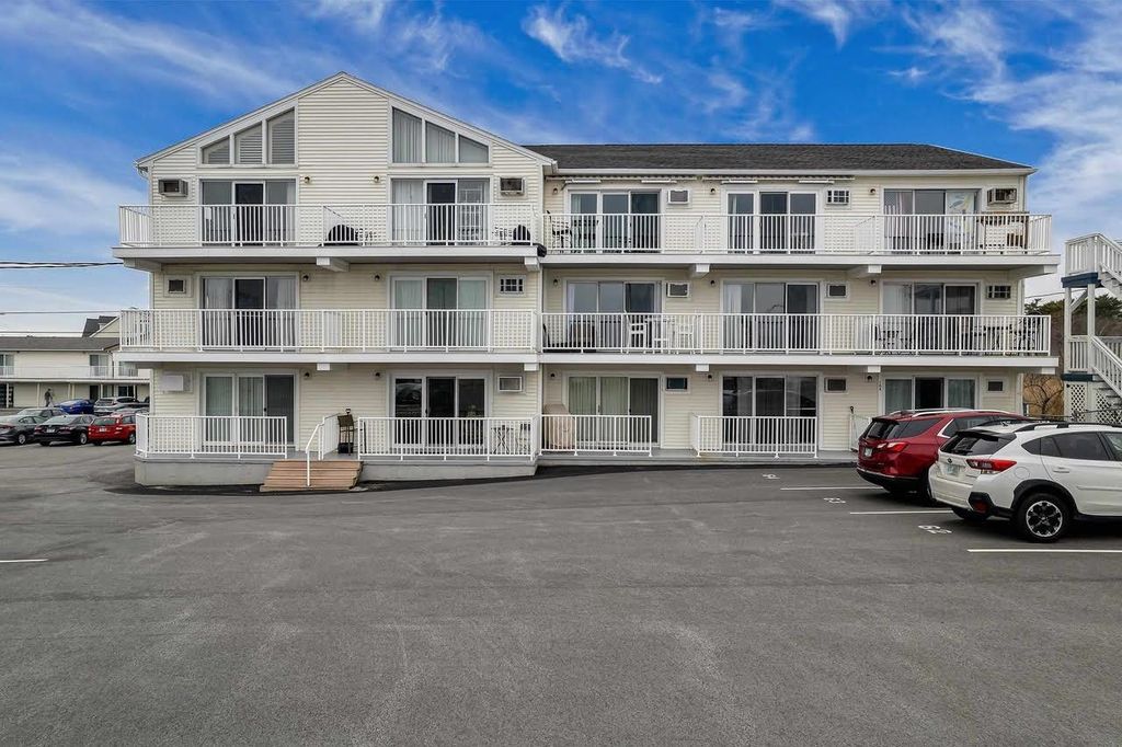 Photo of 933 Ocean Boulevard #106, Hampton, NH 03842 (MLS # 5081283)
