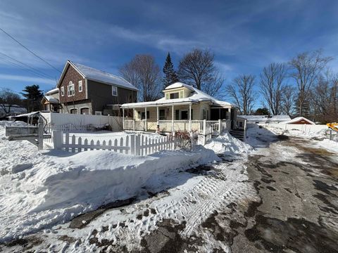 38 Bell Street Nashua NH 03064