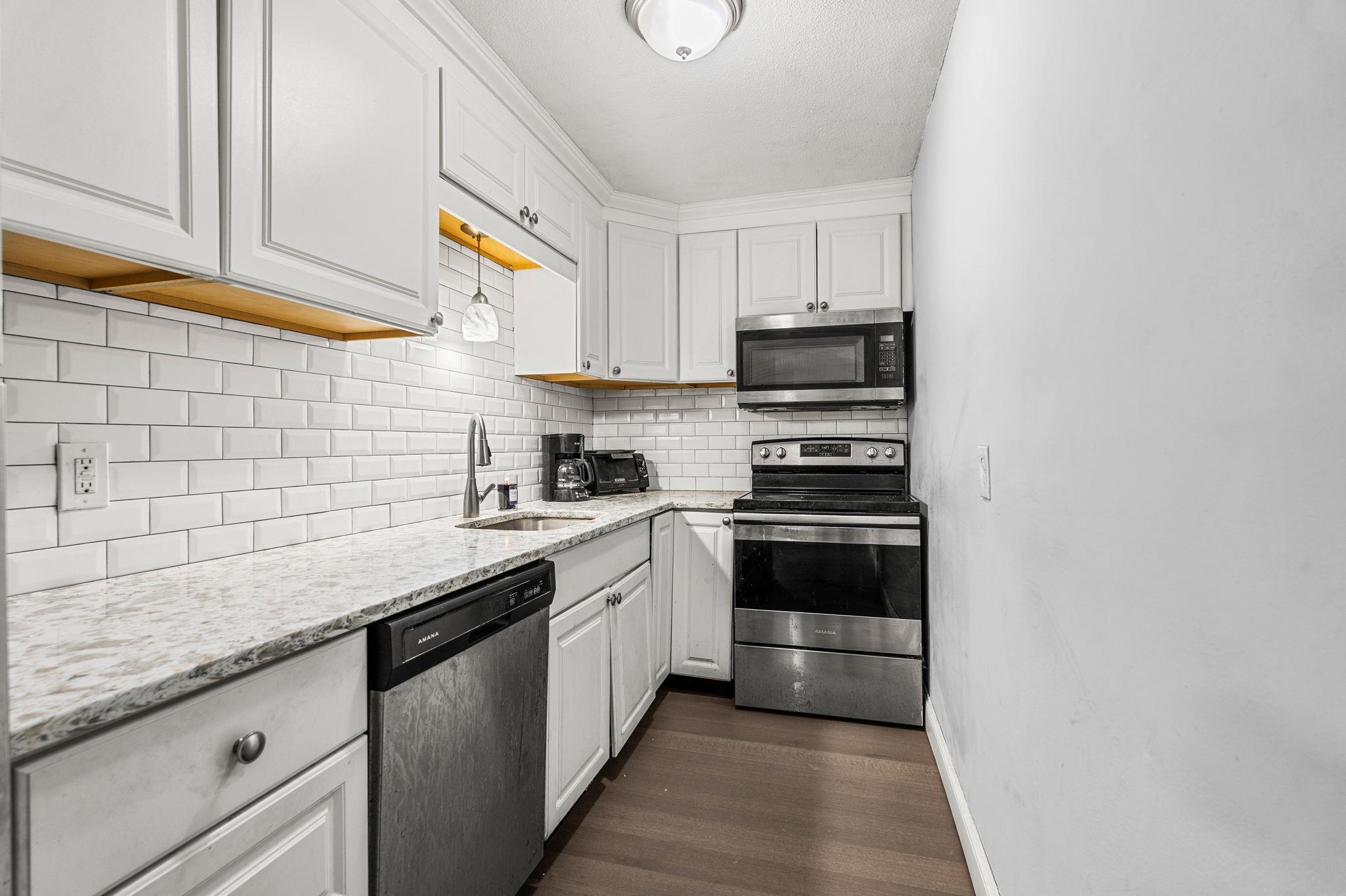 2 Silvestri Circle 4