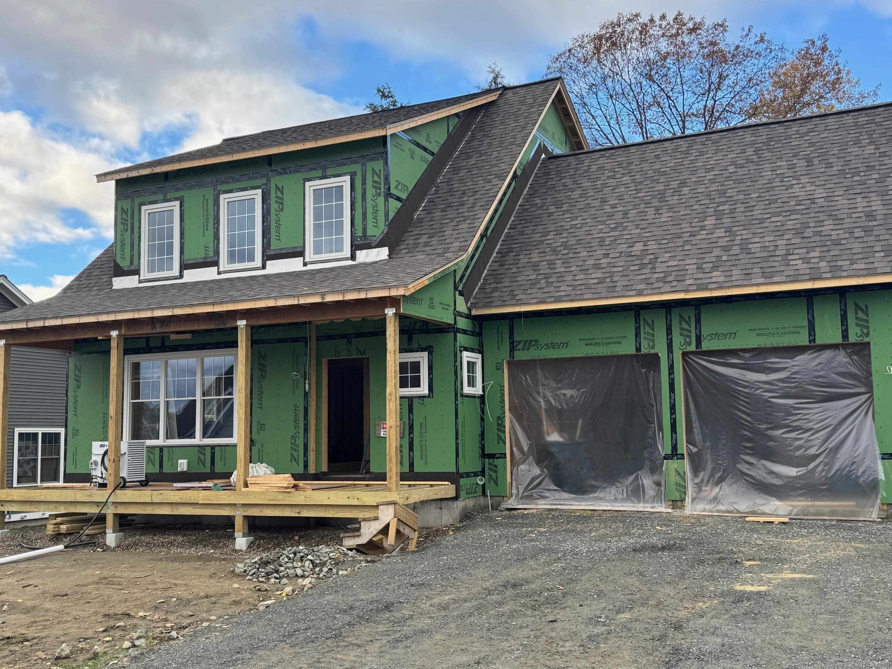 11 Rock Ridge Boulevard