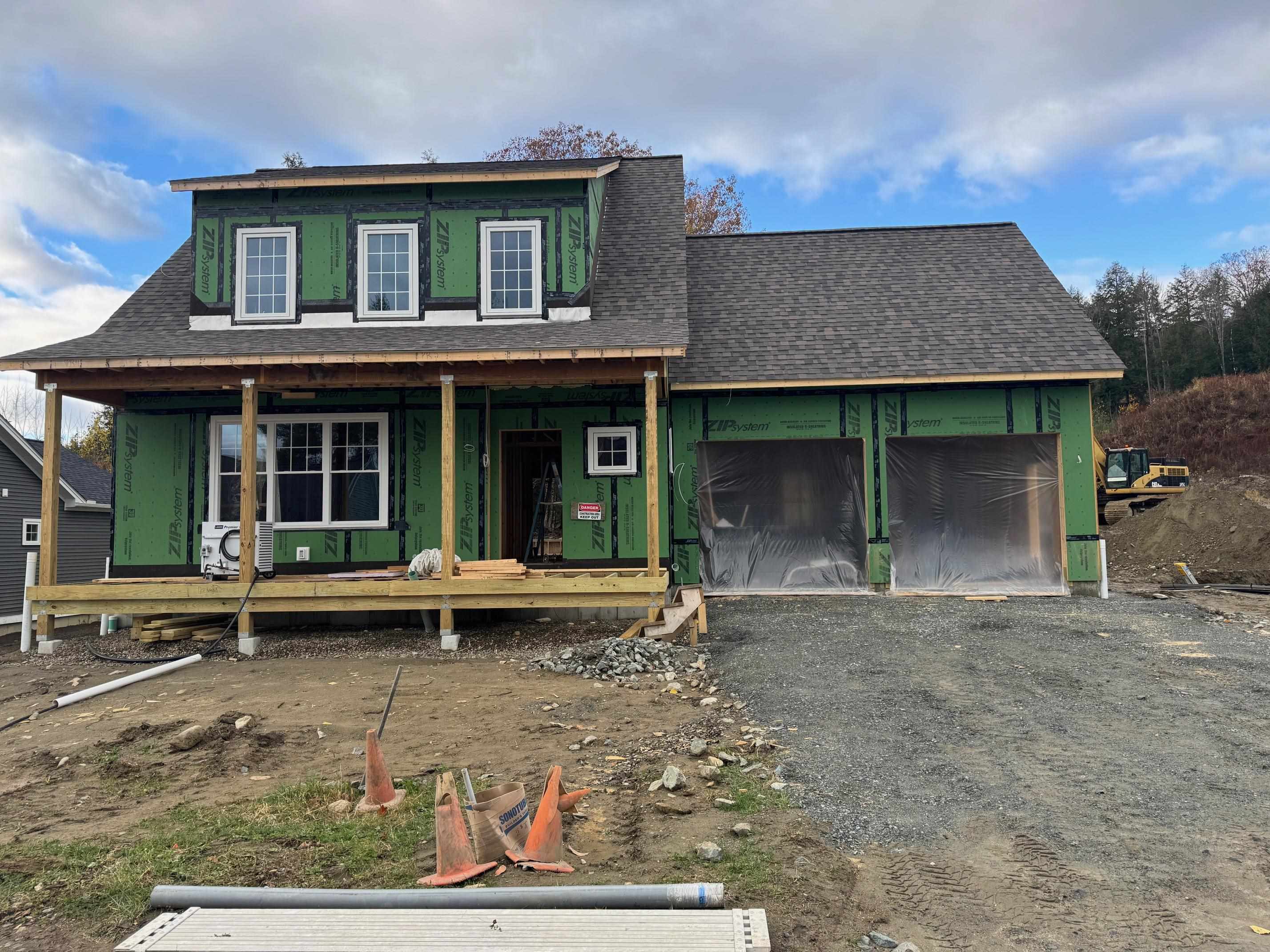 11 Rock Ridge Boulevard