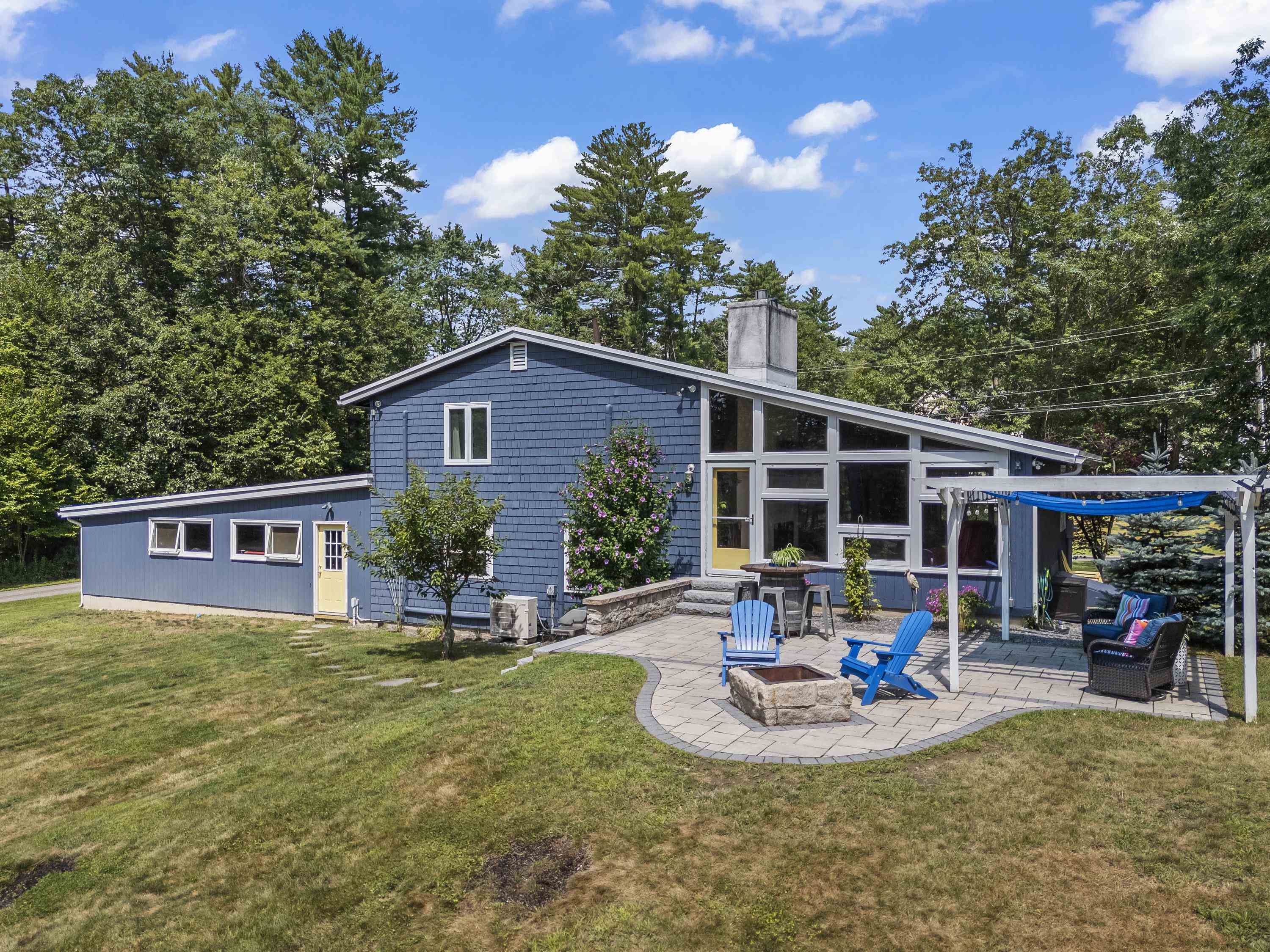 30 Cataract Avenue