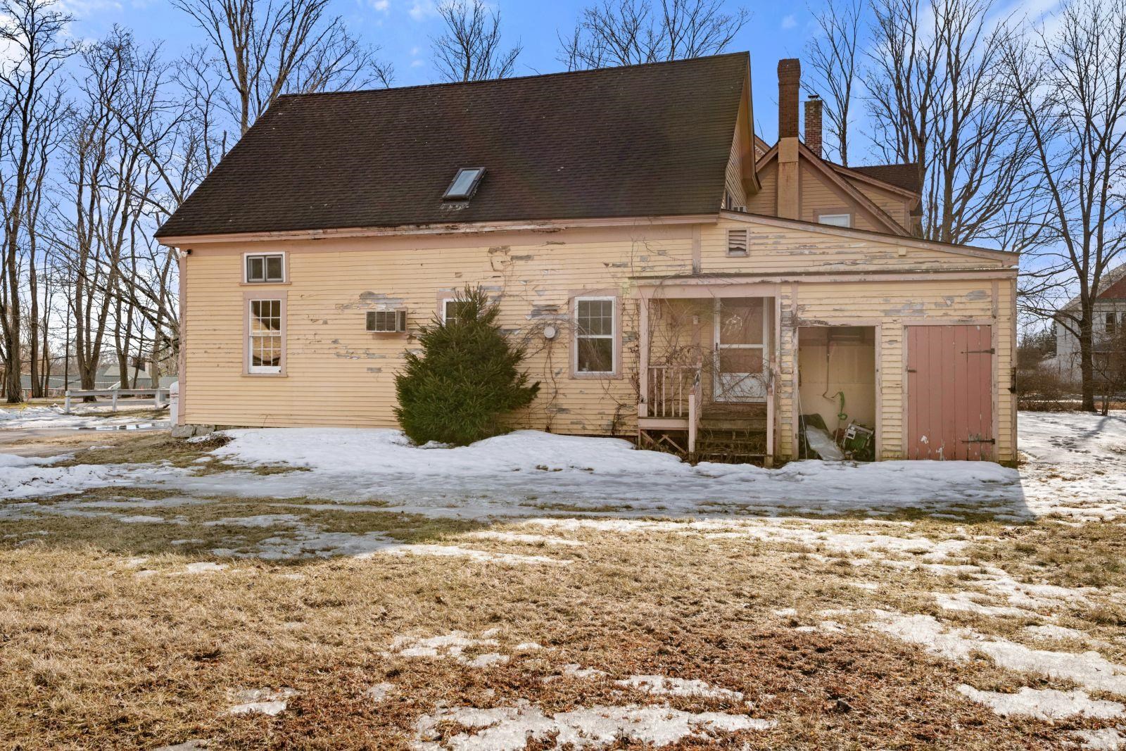 8 Depot Street