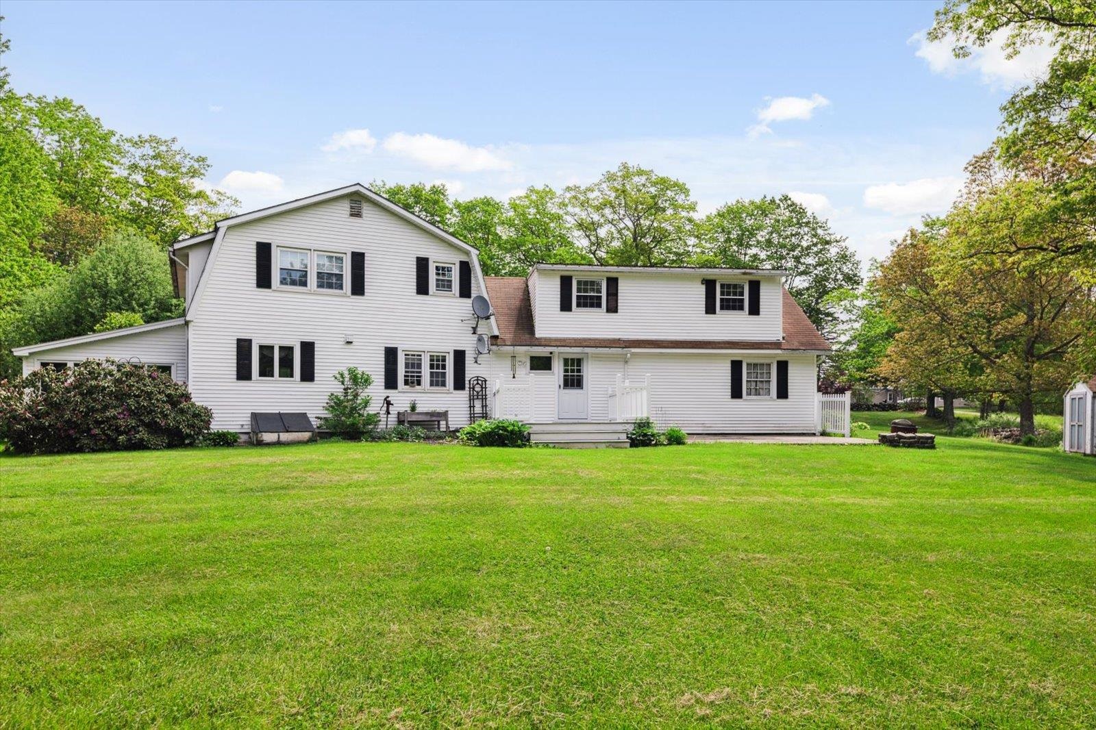 240 Middle Winchendon Road
