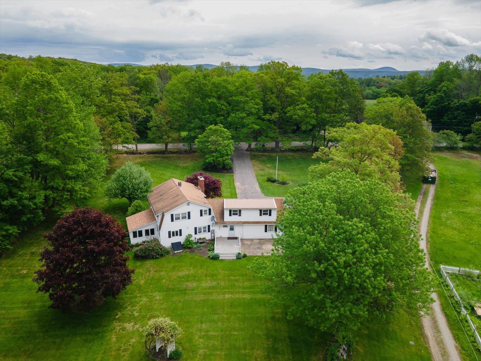 240 Middle Winchendon Road