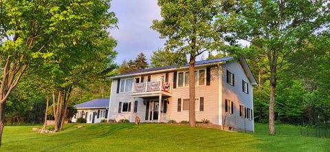 Photo of 4 Pierre Road, Stewartstown, NH 03597 (MLS # 5078869)