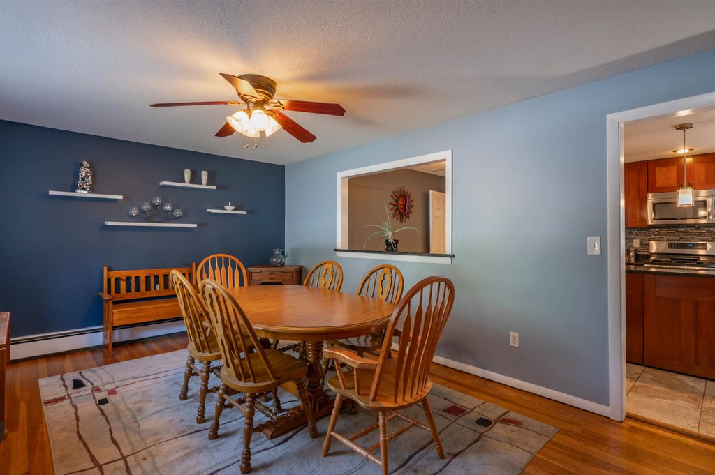 Photo of 28 Nottingham Drive, Nashua, NH 03062 (MLS # 5062817)