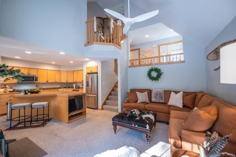 72A Kingswood Road 72A Dover VT 05356