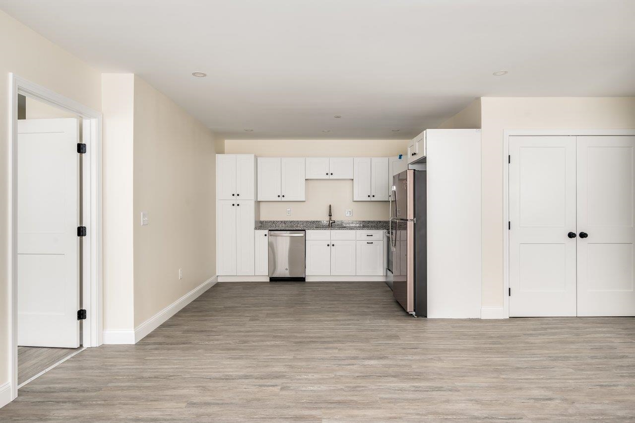 725 Central Avenue 203