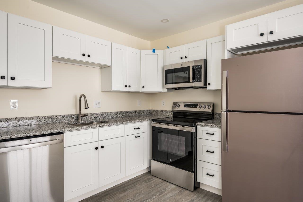 725 Central Avenue 203