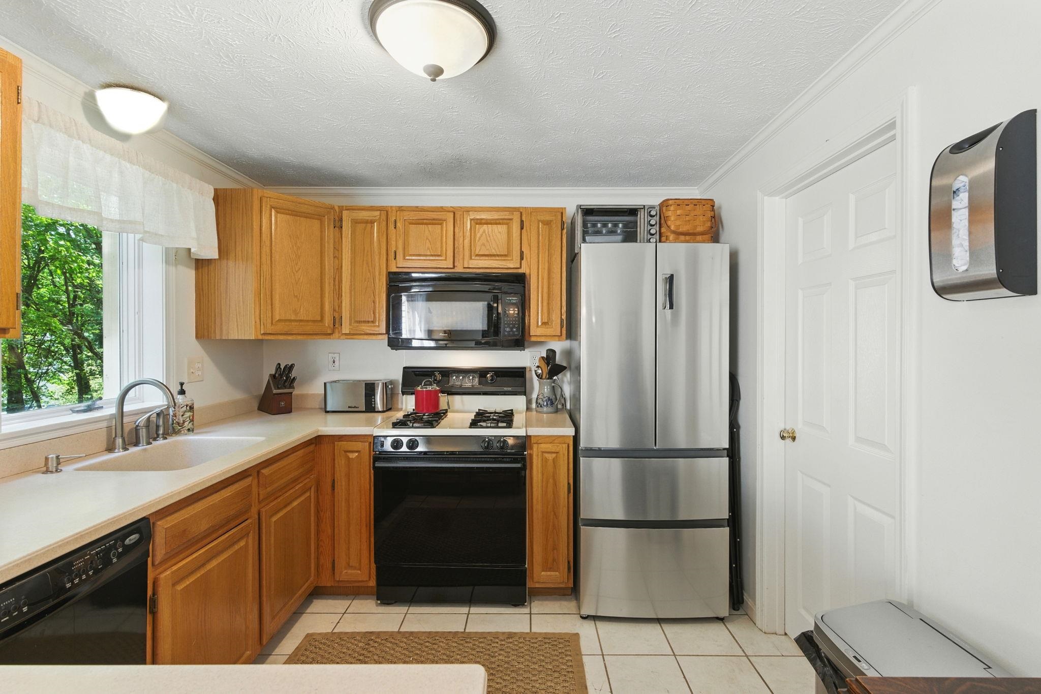 60 Dorchester Way U-125