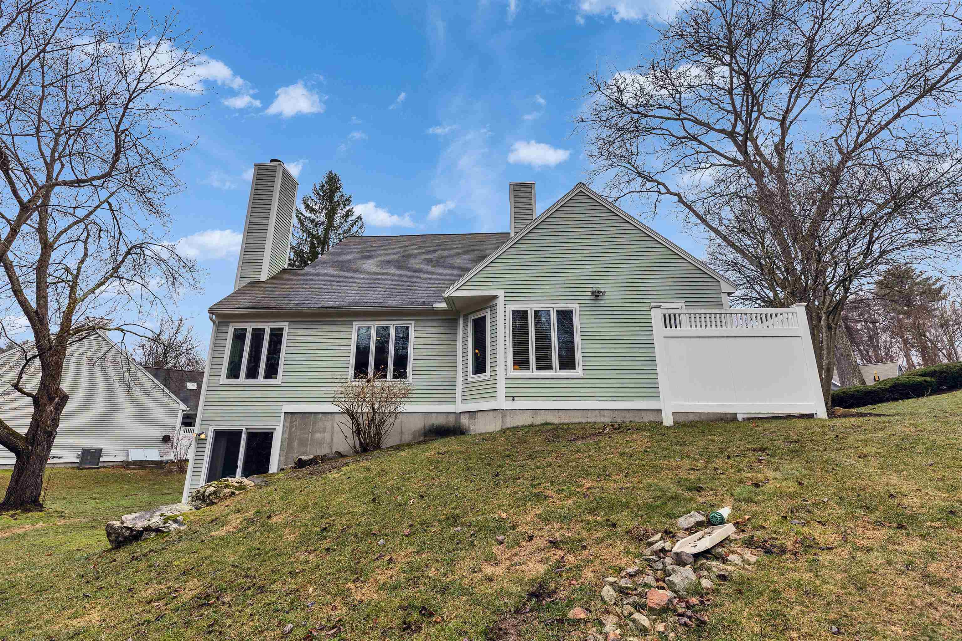 402 Straw Hill Road 402