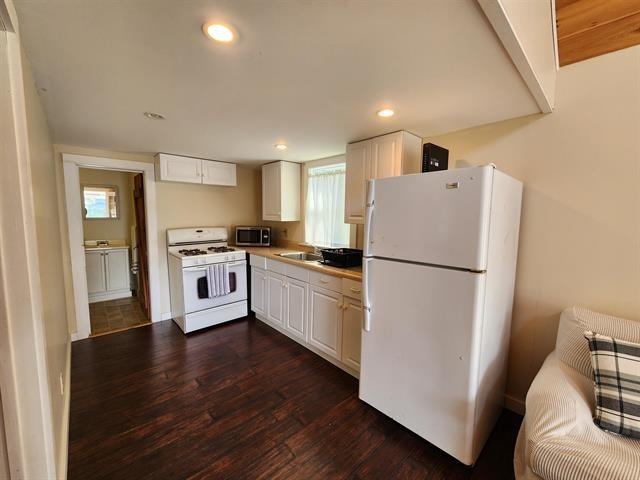 Salisbury, Vermont 05769, United States, 2 Bedrooms Bedrooms, ,1 BathroomBathrooms,Residential,Active,133064