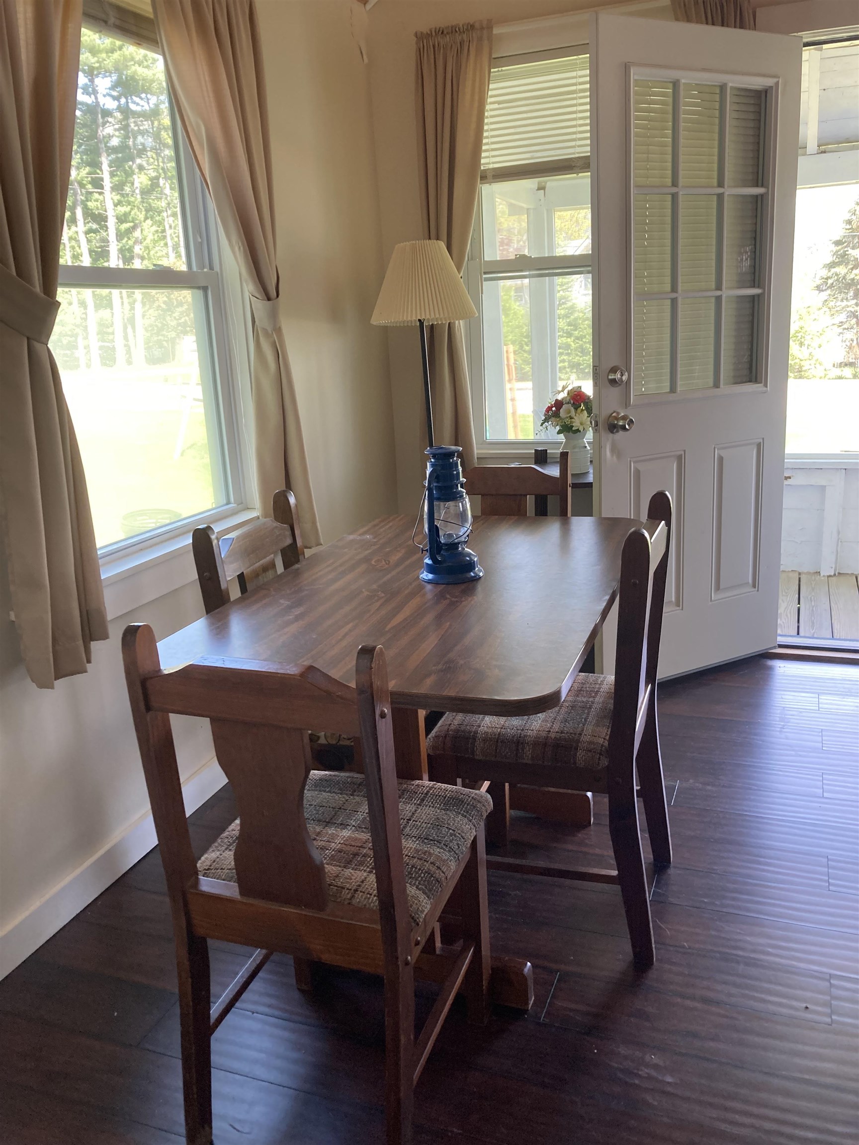 Salisbury, Vermont 05769, United States, 2 Bedrooms Bedrooms, ,1 BathroomBathrooms,Residential,Active,133064